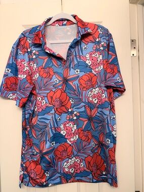 Vineyard Vines OTG Sankaty Polo Blue & Pink Floral Print Size Medium NWOT